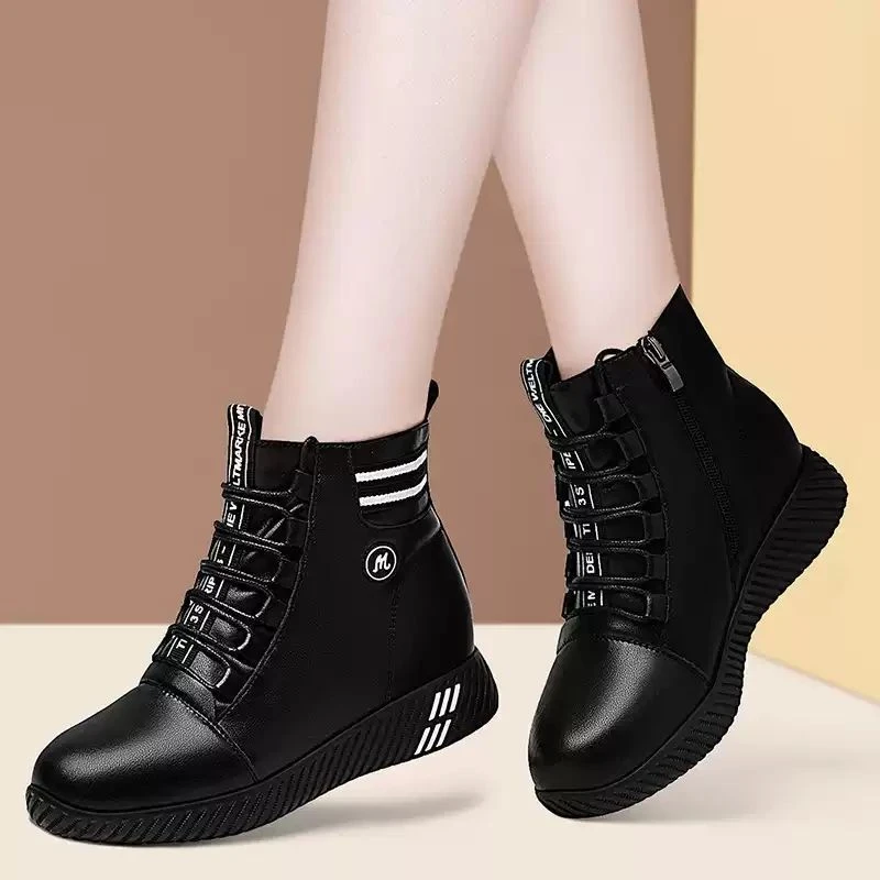 运动鞋秋冬新款轻奢软底妈妈休闲鞋子批发运动增高百搭厚底休闲鞋