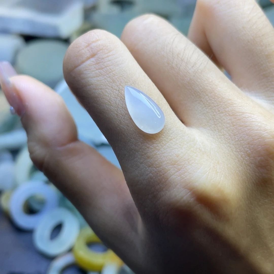 【闪购商品】翡翠耳饰未镶嵌