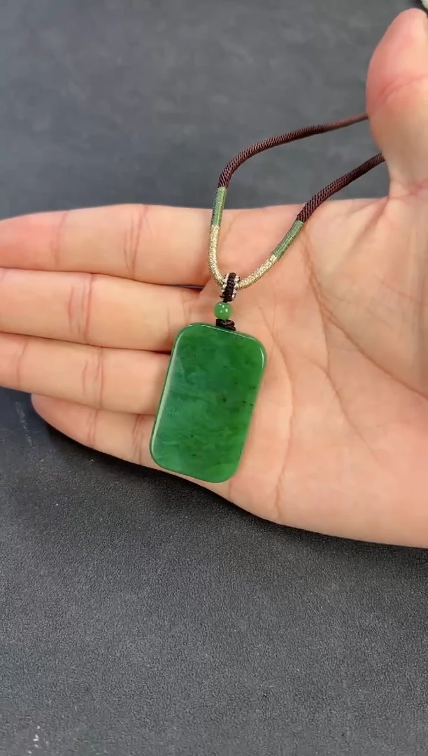 【闪购商品】和田玉颈饰未镶嵌碧玉无事牌42*26 多样性发一