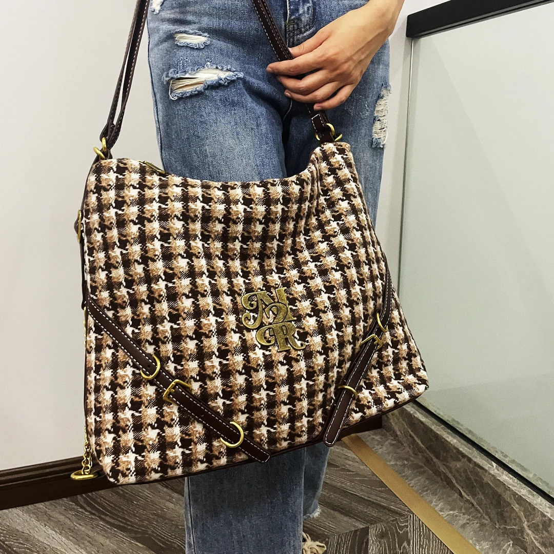 2024秋冬新款托特包女大容量双肩包格子链条单肩包高级感外出背包