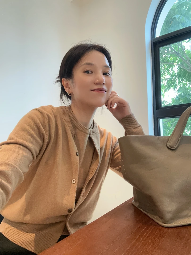 F 秋款东大门上衣 no退no换