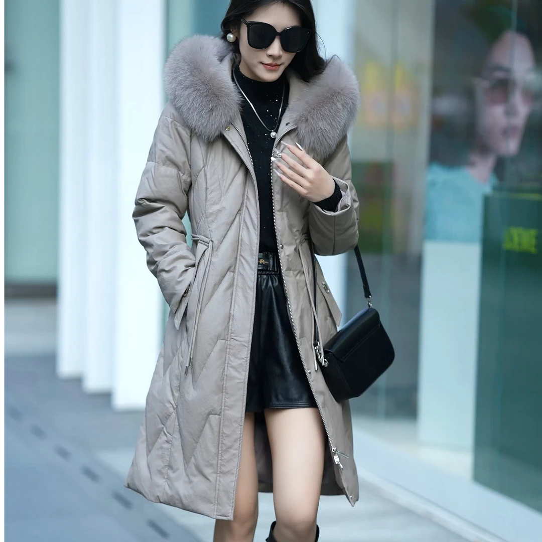2024冬装新品大毛领澳皮羽绒服女中长款海宁皮衣狐狸毛领连帽外套