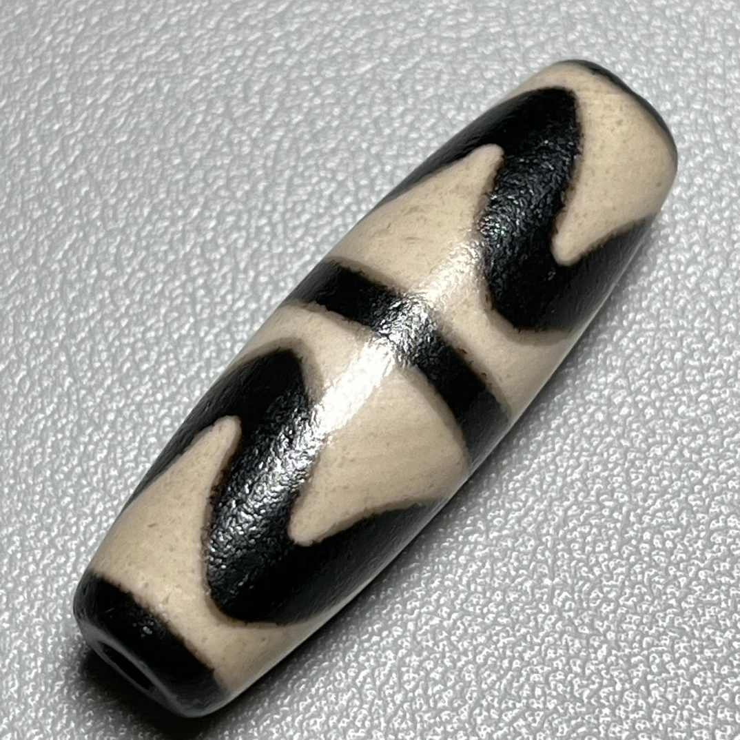 藏式天然玛瑙 包浆双虎牙古珠百搭时尚 男女款精美吊坠挂件配绳子