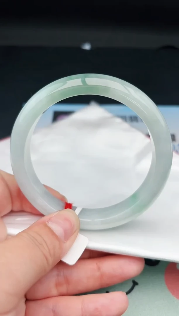 【闪购商品】翡翠手镯未镶嵌天然A货60.5