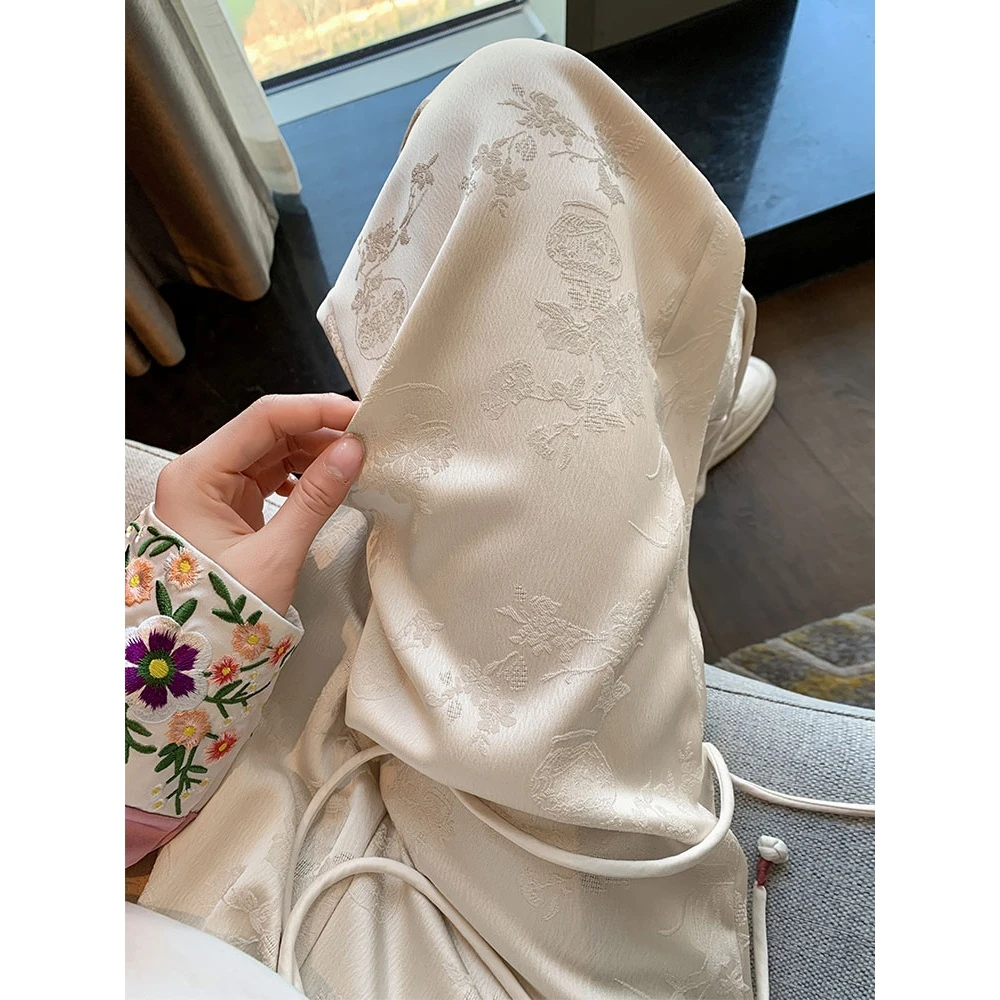 新中式醋酸缎面提花阔腿裤女2025春季新款复古国风抽绳直筒休闲裤