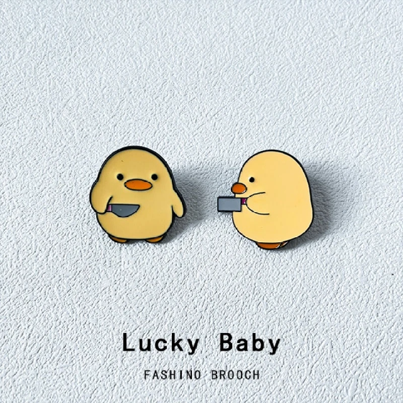 小黄鸭胸针可爱日系徽章卡通别针扣ins潮个性包包挂件创意装饰品