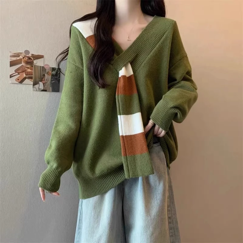大码秋冬韩版慵懒风V领毛衣针织衫女胖MM宽松显瘦条纹假两件上衣