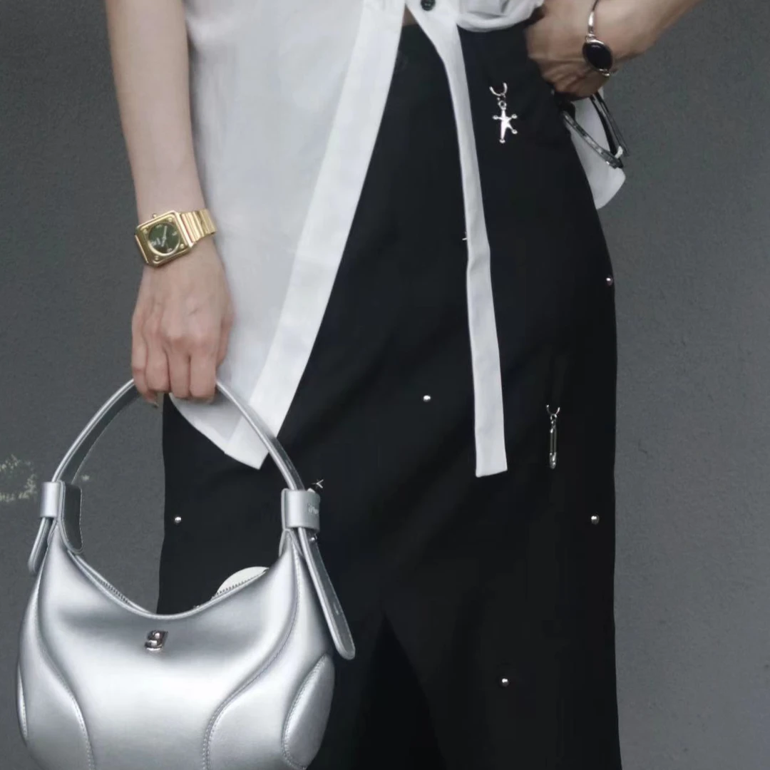 XINYANGWANG小众设计轻奢时尚简约显瘦休闲百搭春夏气质半身裙