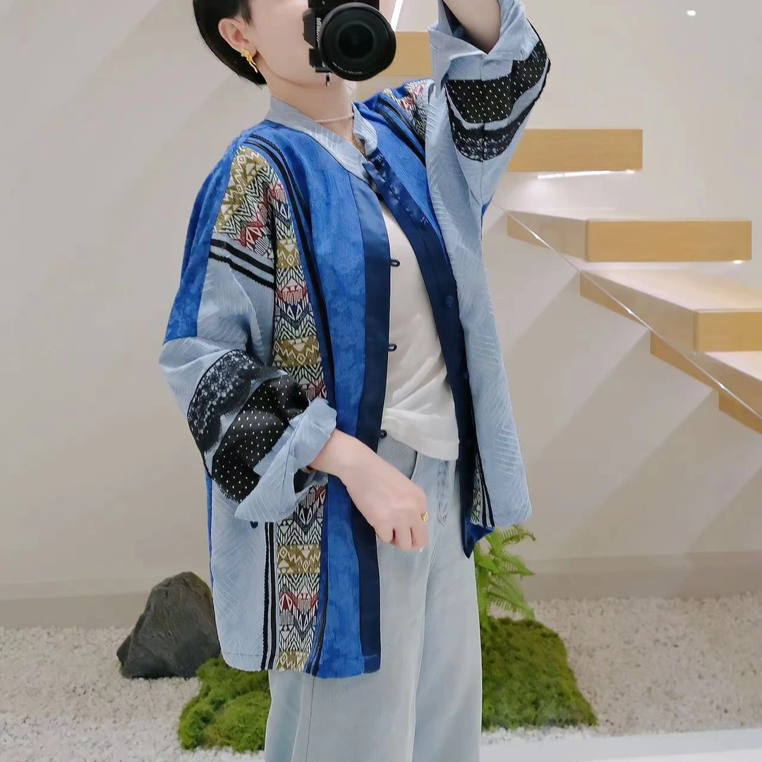 2597牛仔拼接衬衫外套