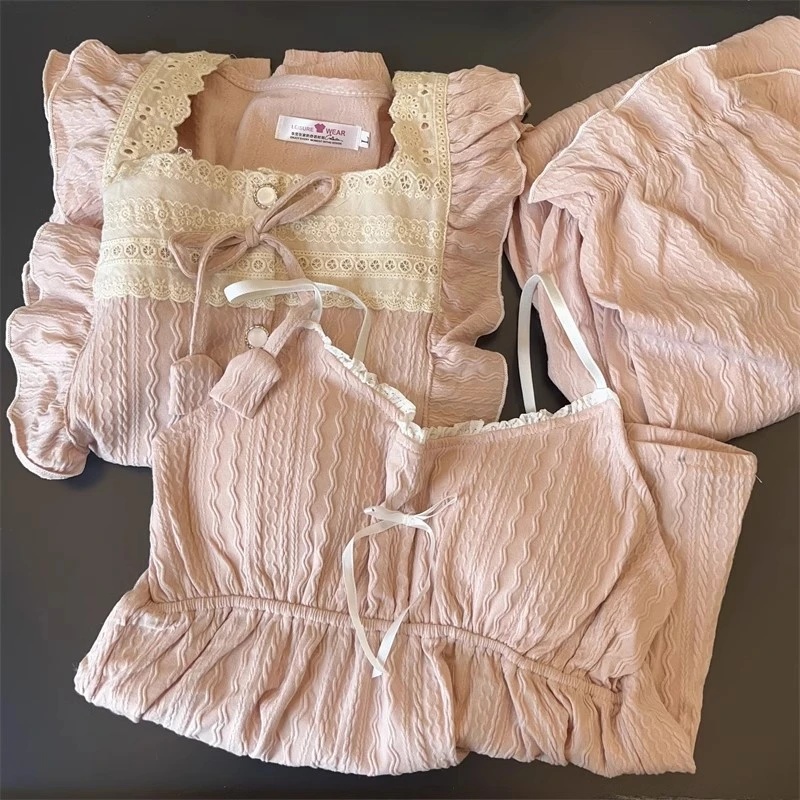 甜美公主风三件套睡衣女套装自带胸垫吊带花边开衫长袖长裤家居服