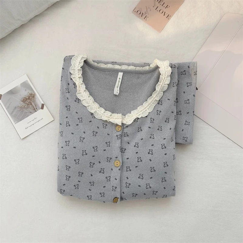 双面德绒睡衣女秋冬季加厚蕾丝圆领防凸点长袖开衫甜美小熊家居服