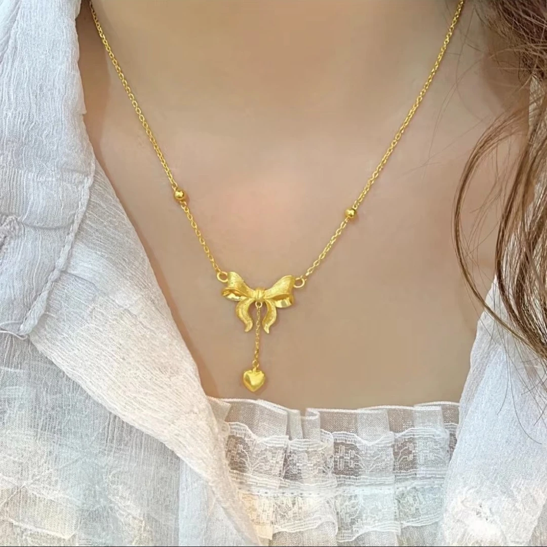 铜合金亚克力吊坠 在逃公主项链时尚金色手工轻奢百搭精致仙女