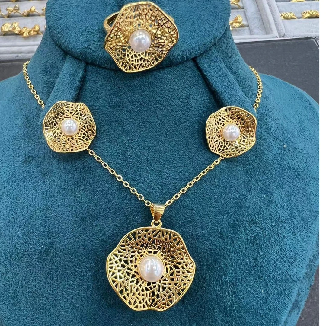 铜合金树脂项链 铜合金铢珠富贵三件套手工气质时尚金色宫廷风