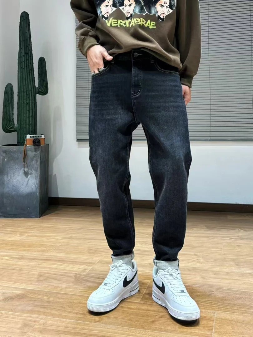 8818小直筒秋冬抓绒百搭男款弹力牛仔裤加绒休闲水洗