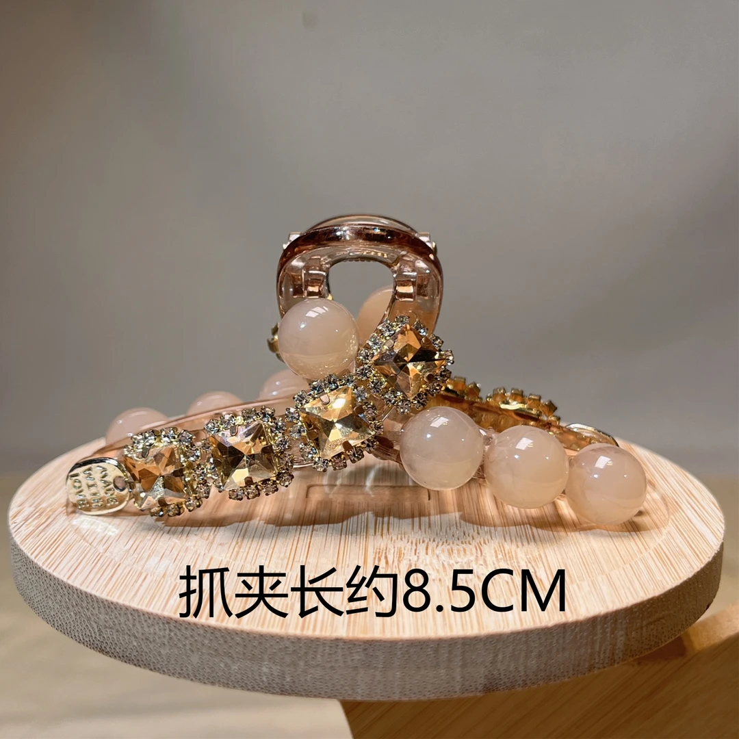 约8.5公分新款交叉方糖珠珠抓夹优雅轻奢气质百搭韩版精致发饰