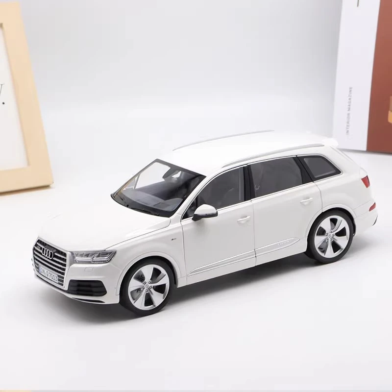 奥迪Q7车模 1:18 minichamps 迷你切 Audi Q7 仿真合金汽车模型