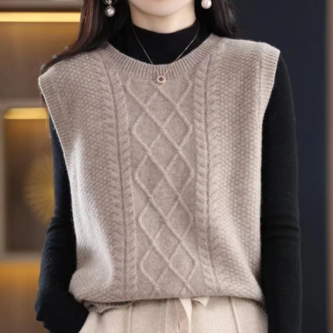 秋冬新款叠穿外搭宽松短款后开叉纯色针织毛衣羊毛背心