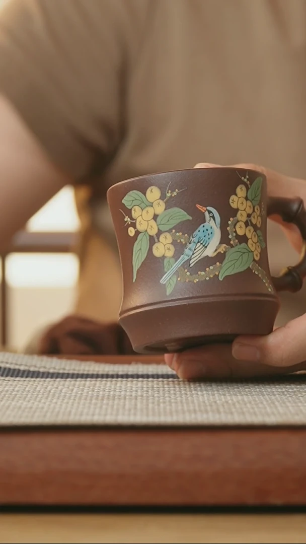 【闪购商品】紫砂茶杯小时代紫砂~泥绘把杯