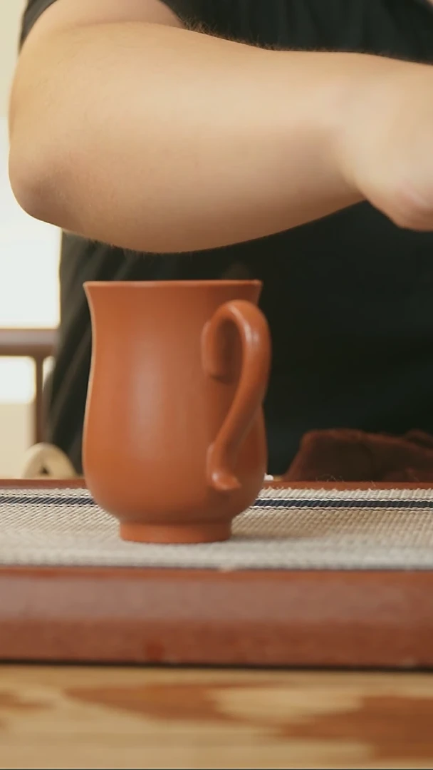 【闪购商品】紫砂茶杯小时代紫砂~朱泥把杯