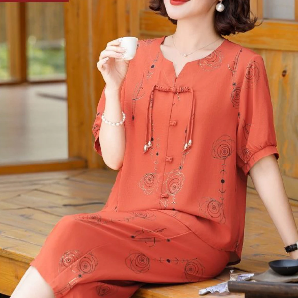 中年妈妈夏季新款短袖套装宽松显瘦中老年人夏装洋气时尚两件套装