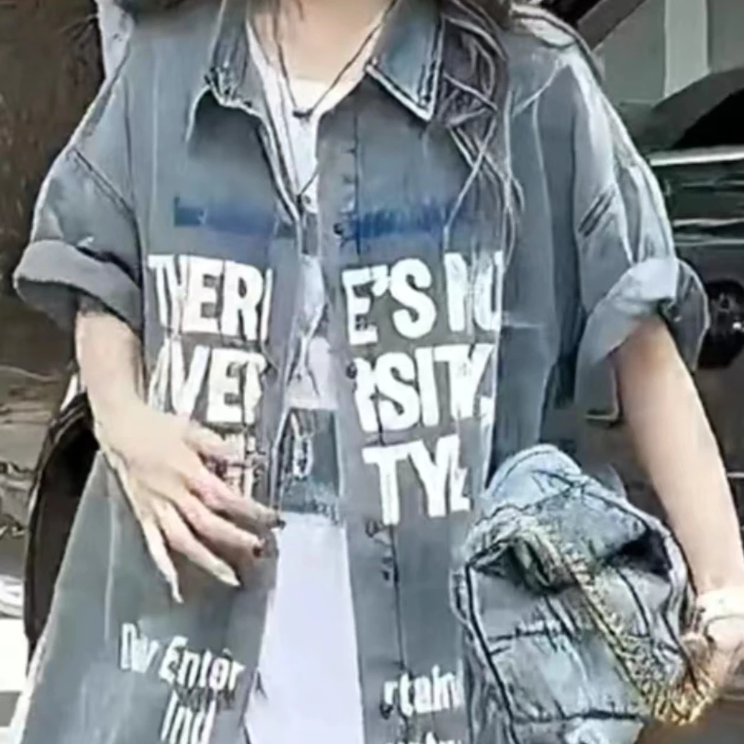 XL-浅牛仔翻领个性不规则外衣