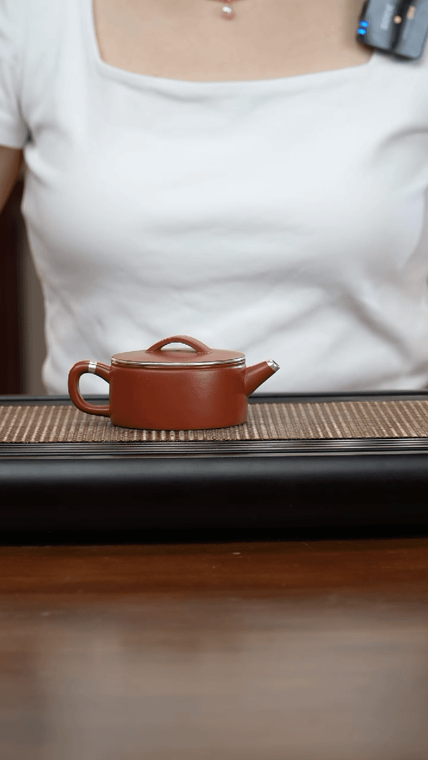 【闪购商品】紫砂茶壶W1505婷婷茶器小红泥描银汉瓦