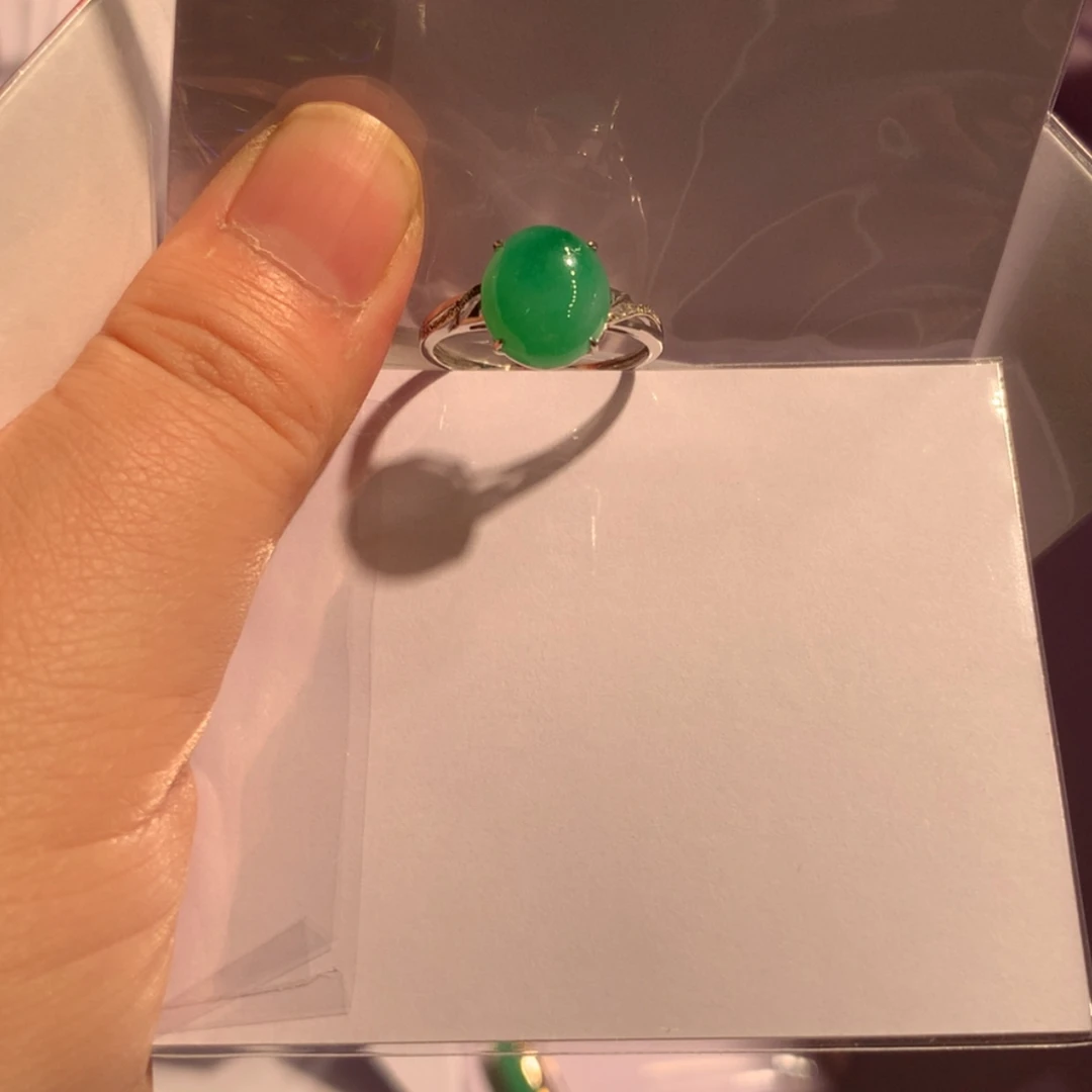 【闪购商品】翡翠颈饰18K金镶嵌凤戒指