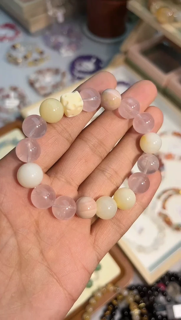 【闪购商品】水晶手链未镶嵌草莓奶酪粉水晶