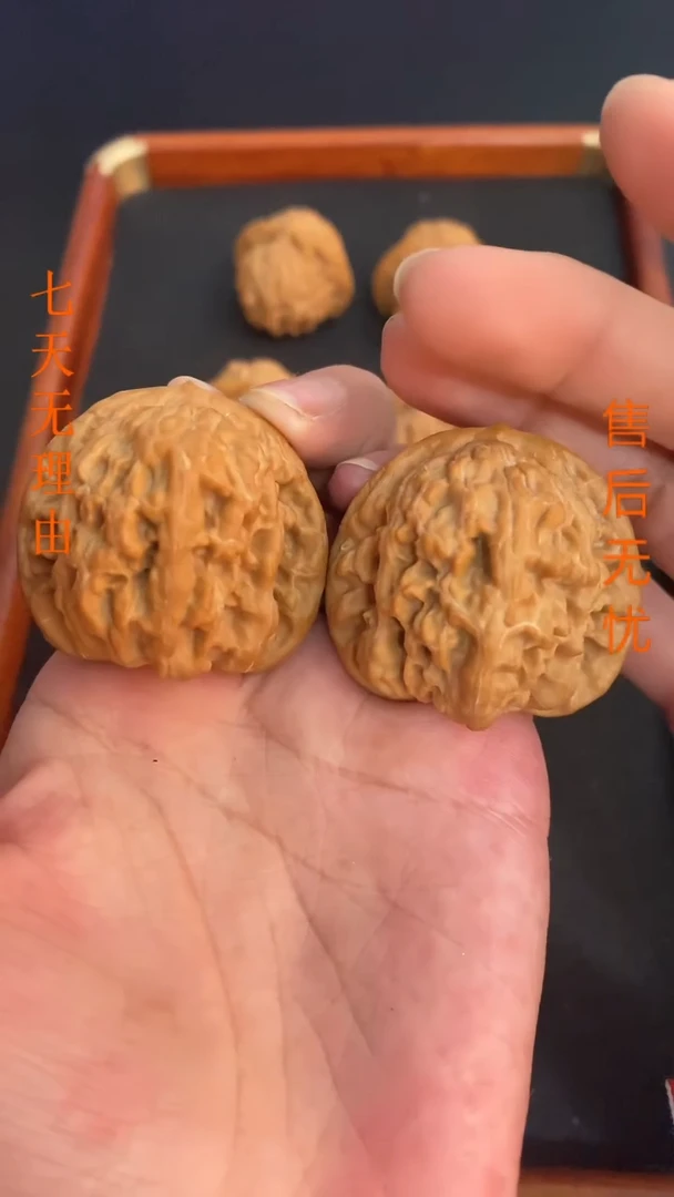 【闪购商品】文玩核桃把件X38盘龙虎头40尺