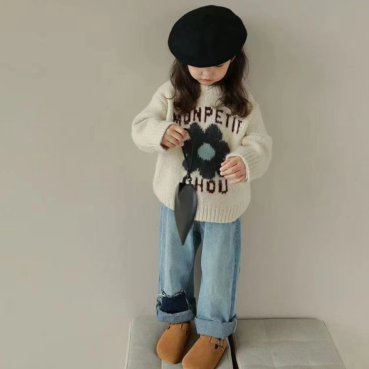 《现货》2024秋冬季女童韩版百搭洋气套头毛衣女宝花朵图案针织衫