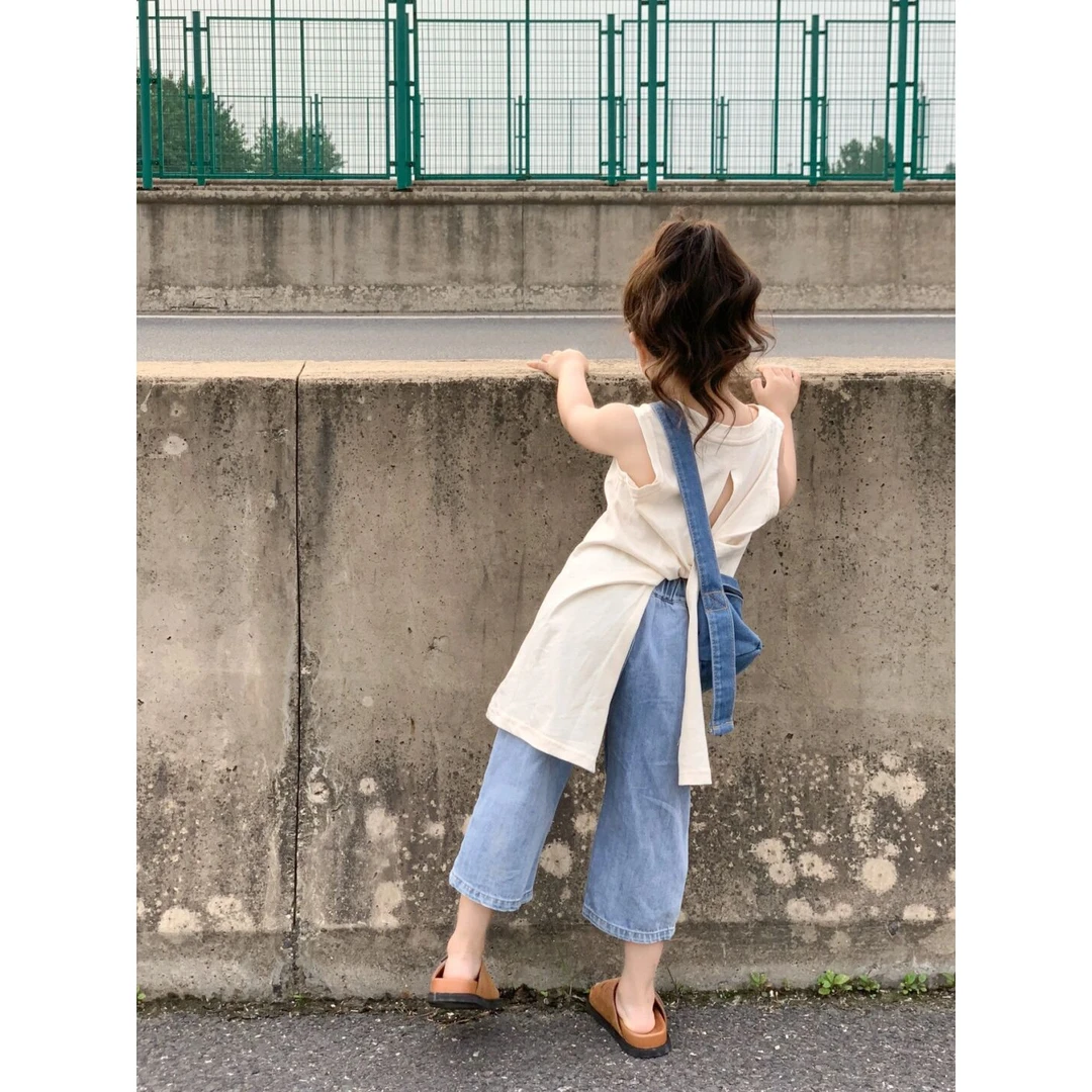 《小婕家》2024新款卡通印花后背开叉中长T恤时髦九分牛仔裤套装