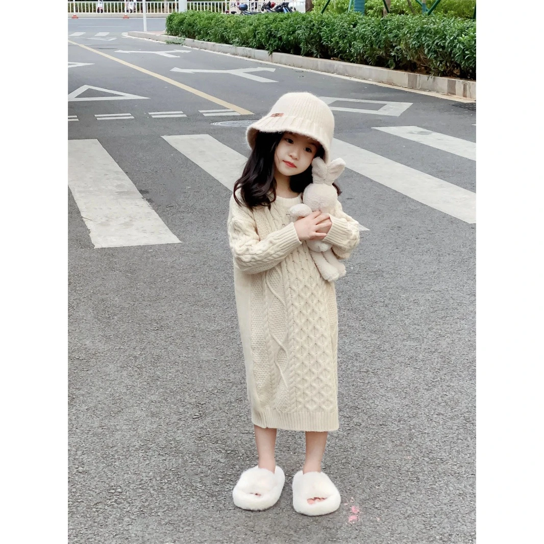 《小婕家》2024秋季女童装新品韩版加长款麻花粗毛线衫头毛衣裙子