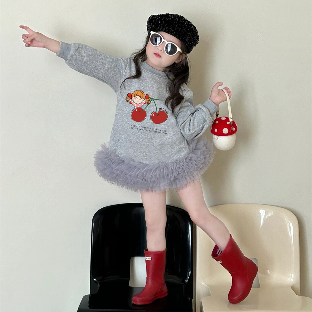 《小婕家》2024秋季新款韩版女童拼纱卫衣裙洋气卡通中长款连衣裙潮