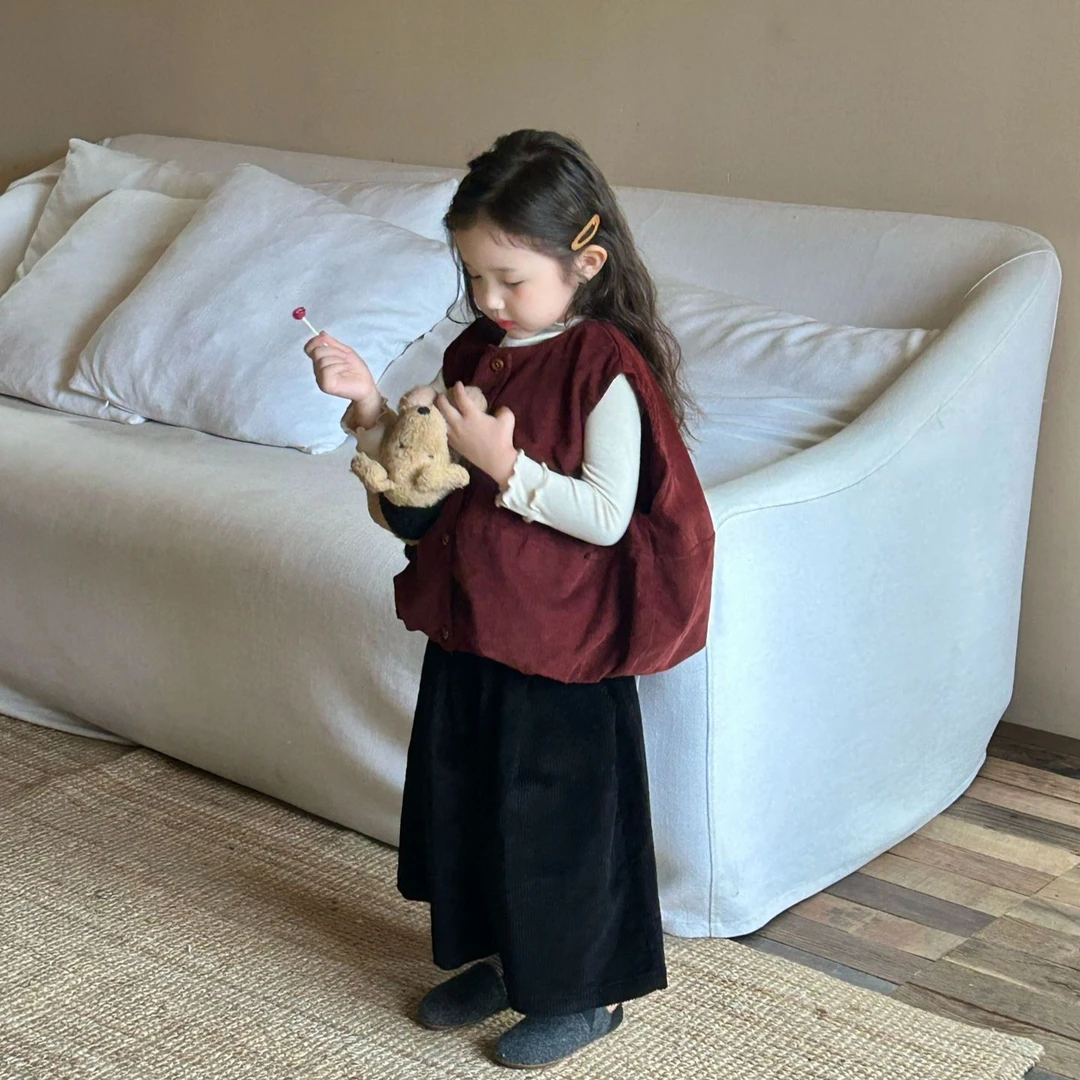 《小惜亦》秋季新款韩版童装灯芯绒安哥拉红马甲内搭底衫大腿裤套装