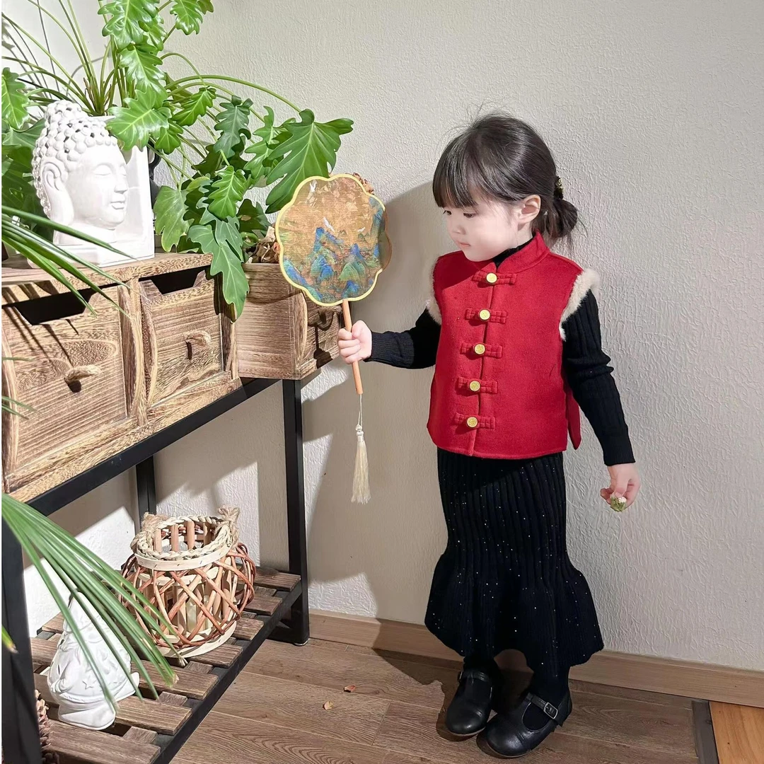 反季清仓冬季国风女童红色双面呢马甲黑色针织打底衫搭鱼尾半裙
