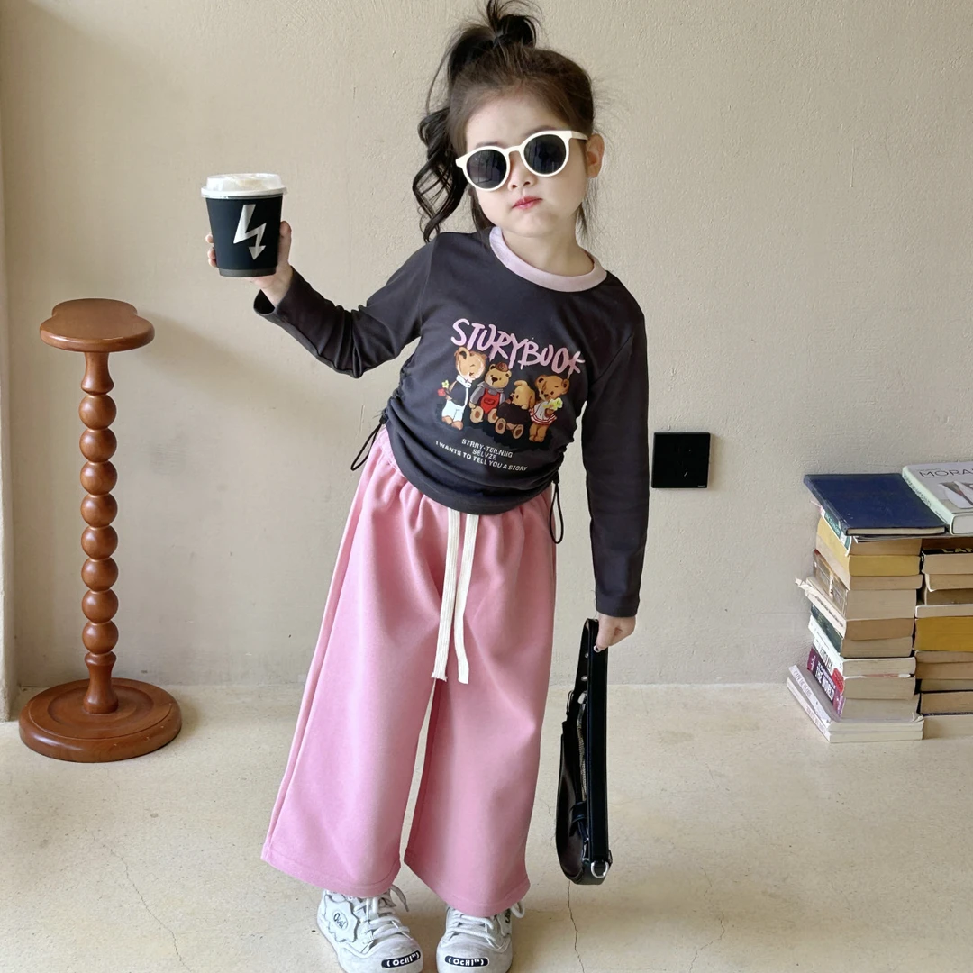 《小婕家》2024新款春款韩版黑色卡通上衣女童肉粉直筒阔腿裤套装潮