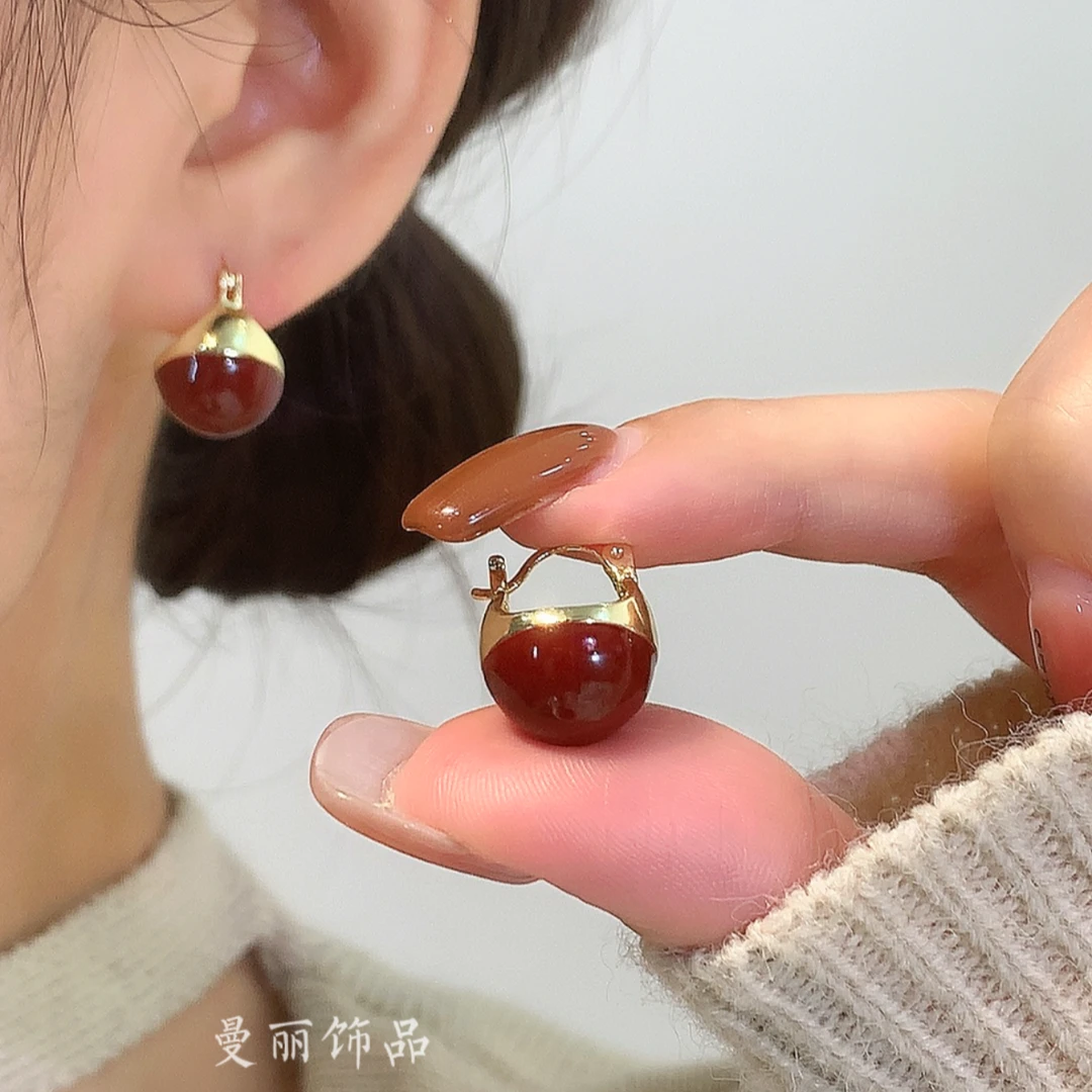 铜合金耳饰 法式气质立体滴釉安哥拉红红豆耳环