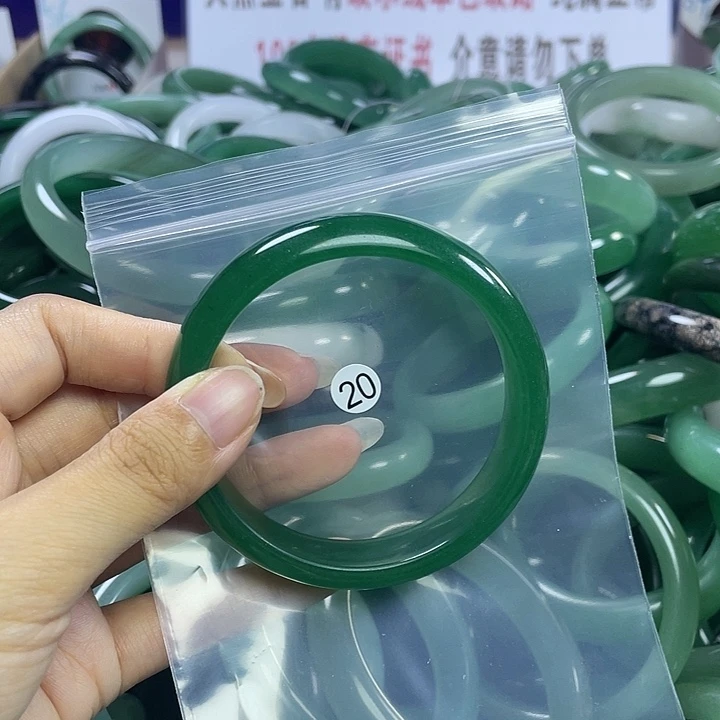 【闪购商品】石英质玉手镯未镶嵌5960