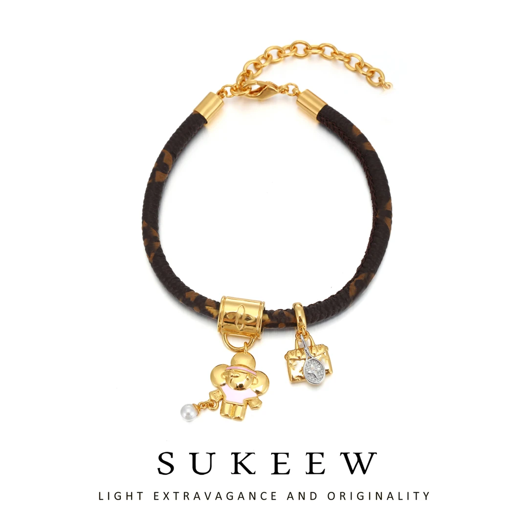 SUKEEW/酥可 铜合金皮质手链 法式轻奢花纹气质时尚手链569104