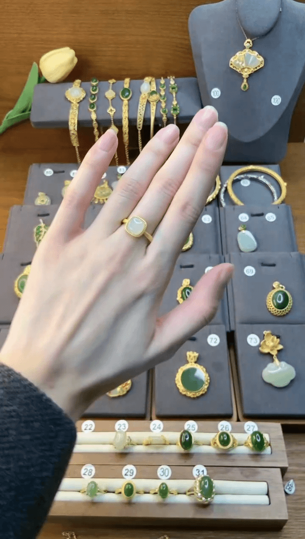 【闪购商品】和田玉戒指未镶嵌1