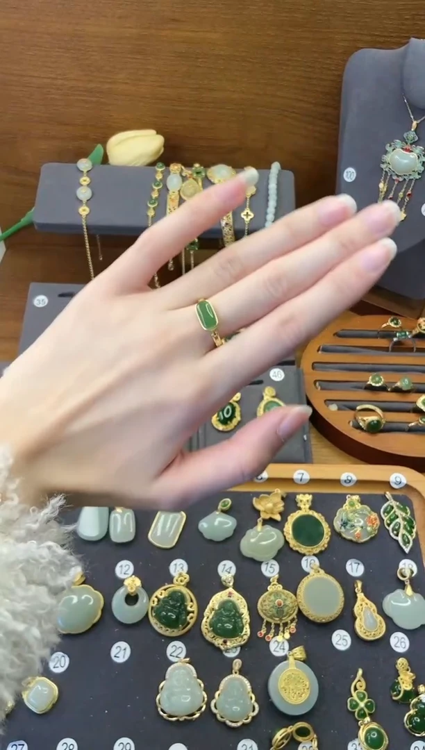 【闪购商品】和田玉戒指未镶嵌1