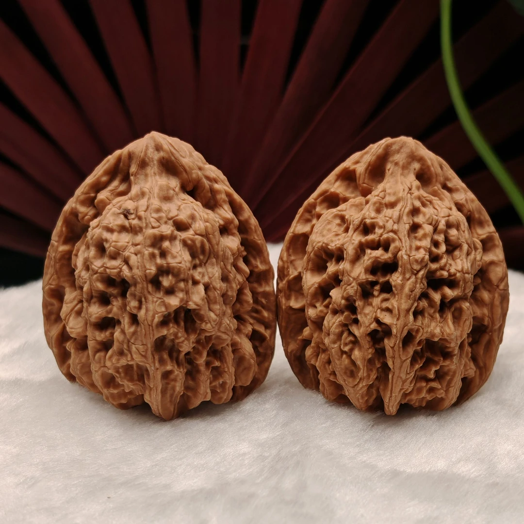 文玩核桃野生鸡心36