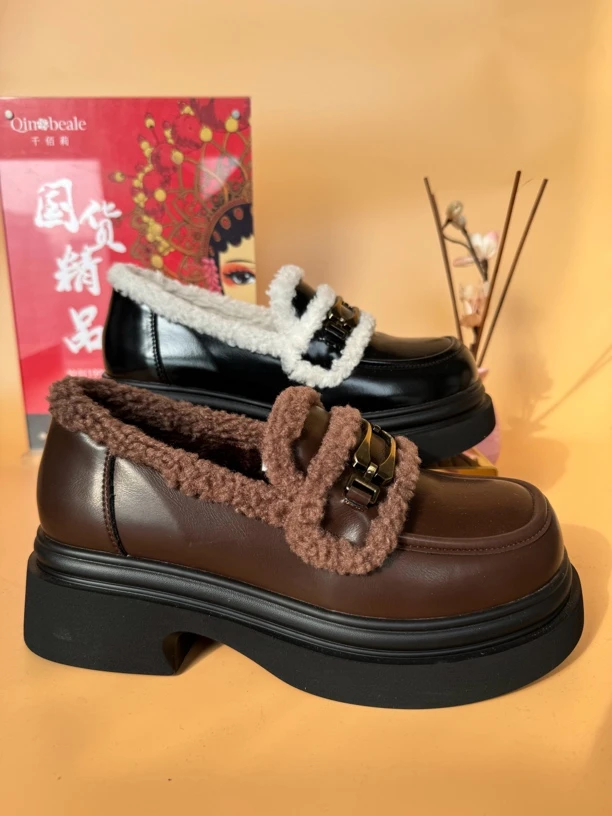 1339冬季时尚英伦风加绒棉鞋厚底防滑复古乐福鞋女