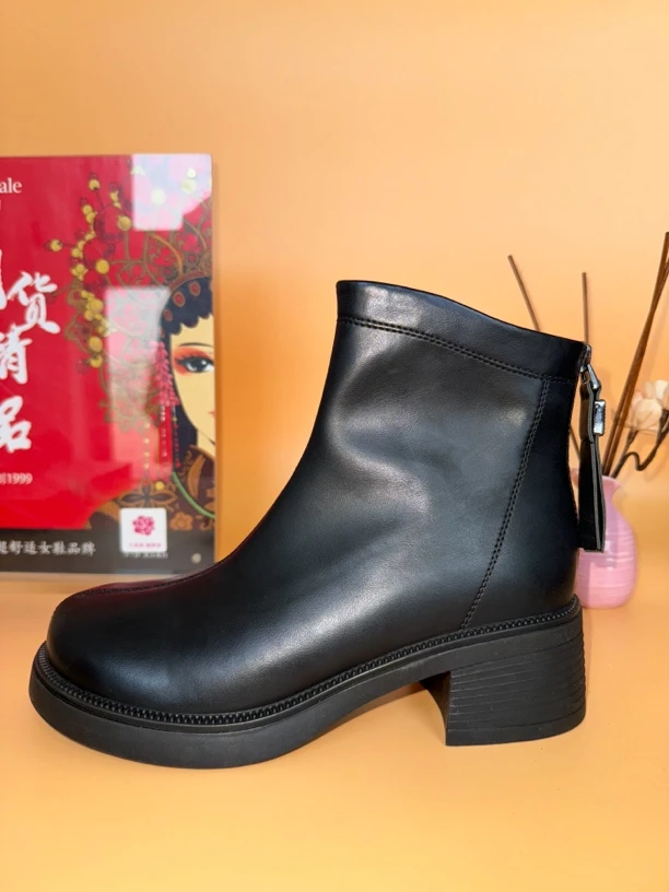 F1080厚底马丁靴女秋冬新款英伦风百搭显瘦短靴