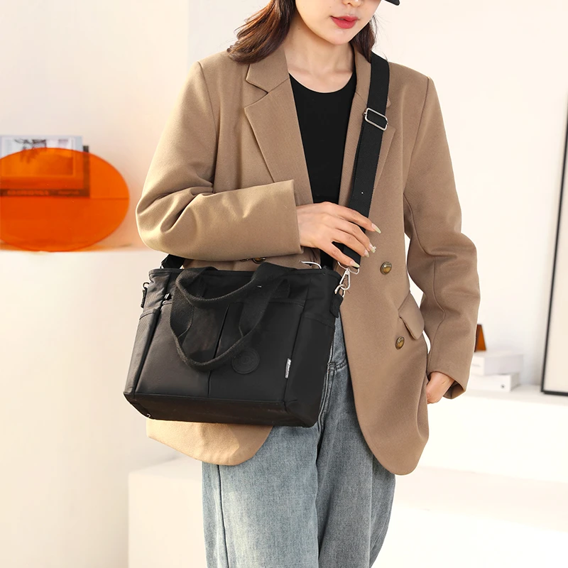 2024新款时尚女士斜挎包纯色外出单肩包秋冬通勤女包手提包手提袋