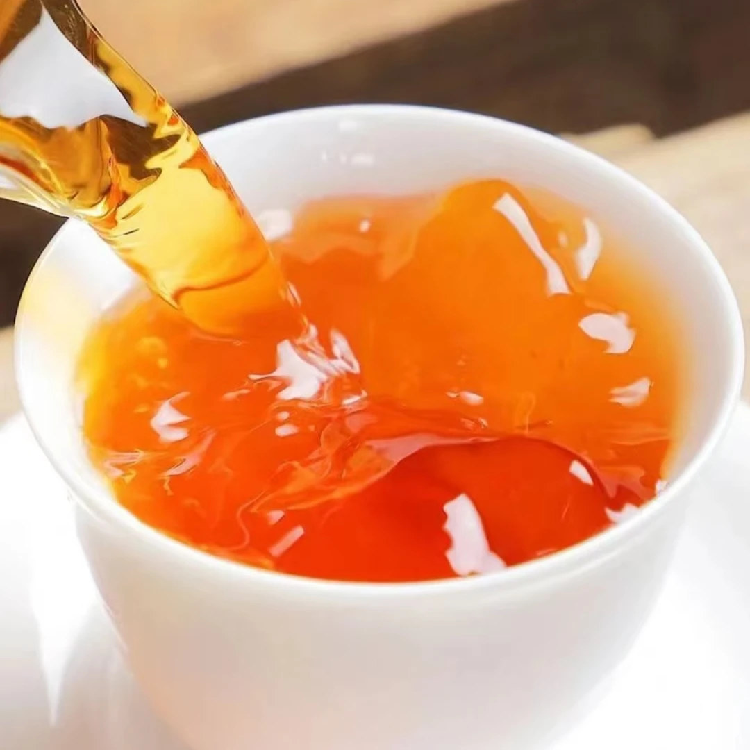 燕子家-红茶 高山春茶浓郁蜜香花果香