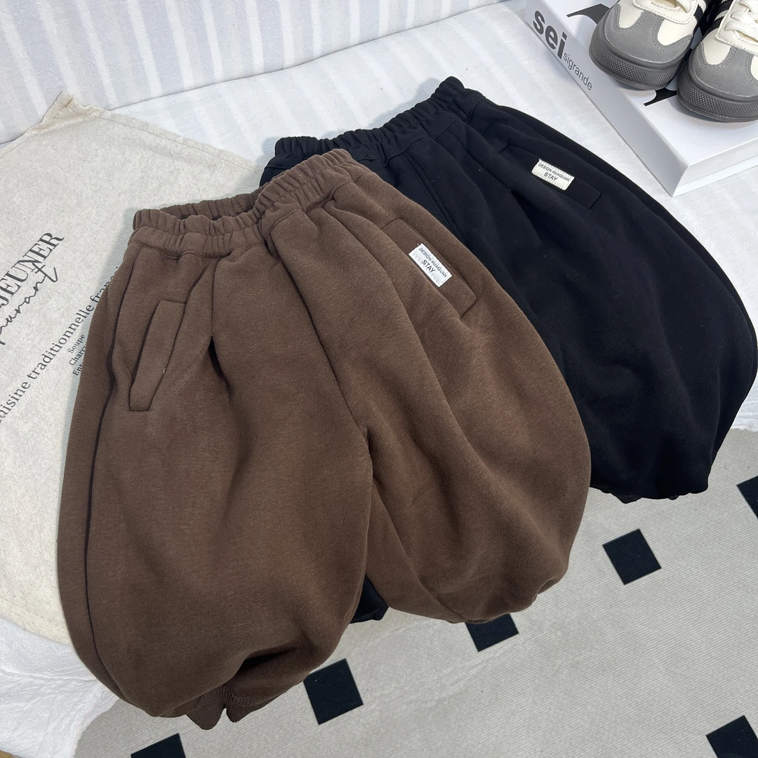 656  2024冬季新款男童休闲韩版加绒卫裤潮