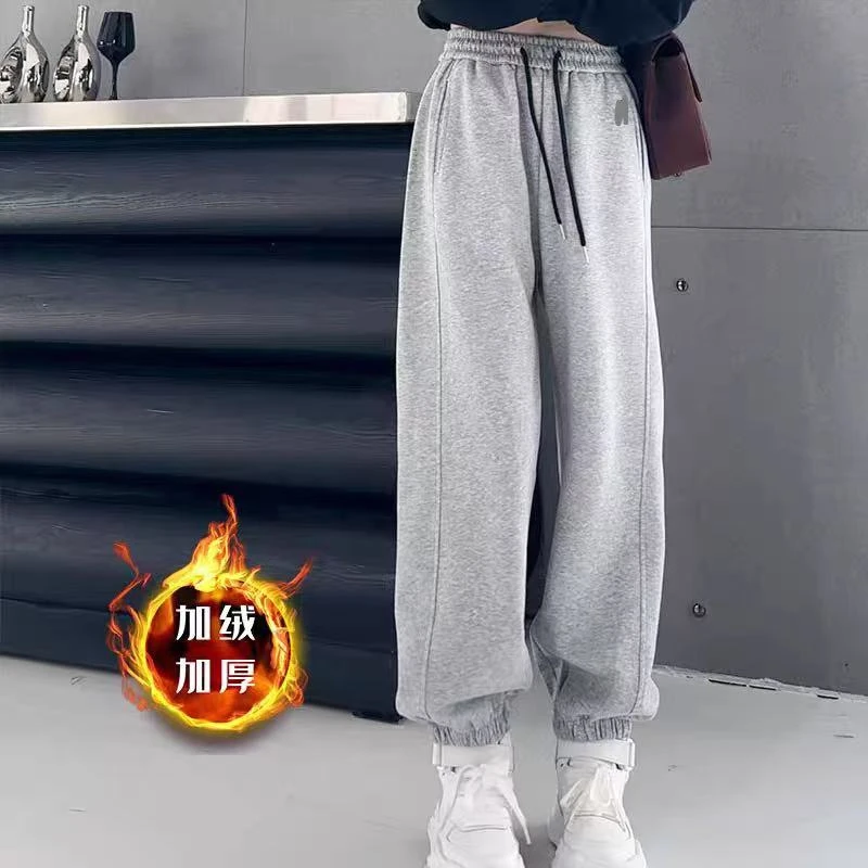 绣标时尚束脚卫裤