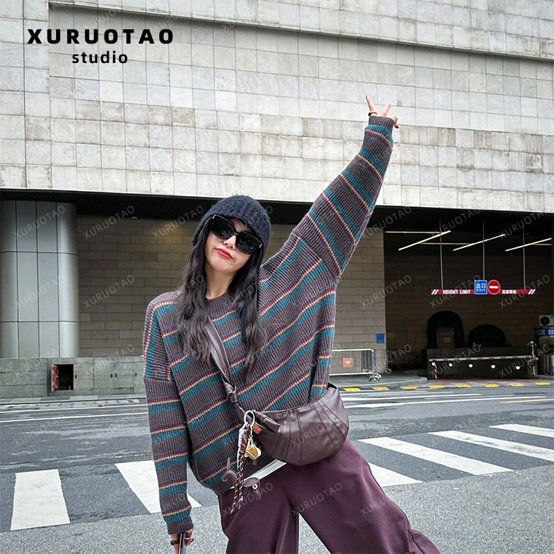XURUOTAO 【海盐奶绿】普鲁士蓝灰调条纹韩版宽松毛衣 T6073