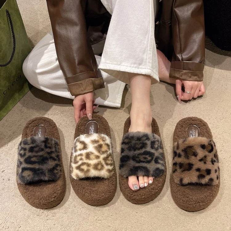 秋冬款豹纹拖鞋女外穿秋冬季加绒厚底舒适复古休闲毛毛棉拖